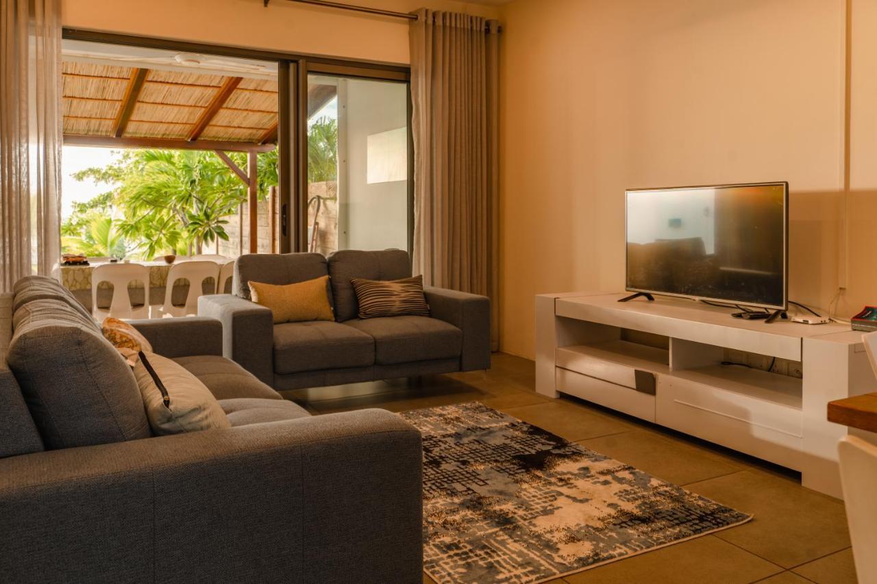 Stella Marris Beachfront Villa Pointe aux Sable Extérieur photo