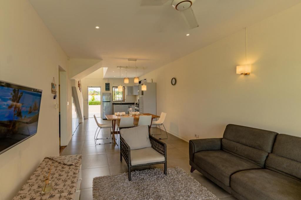 Stella Marris Beachfront Villa Pointe aux Sable Extérieur photo
