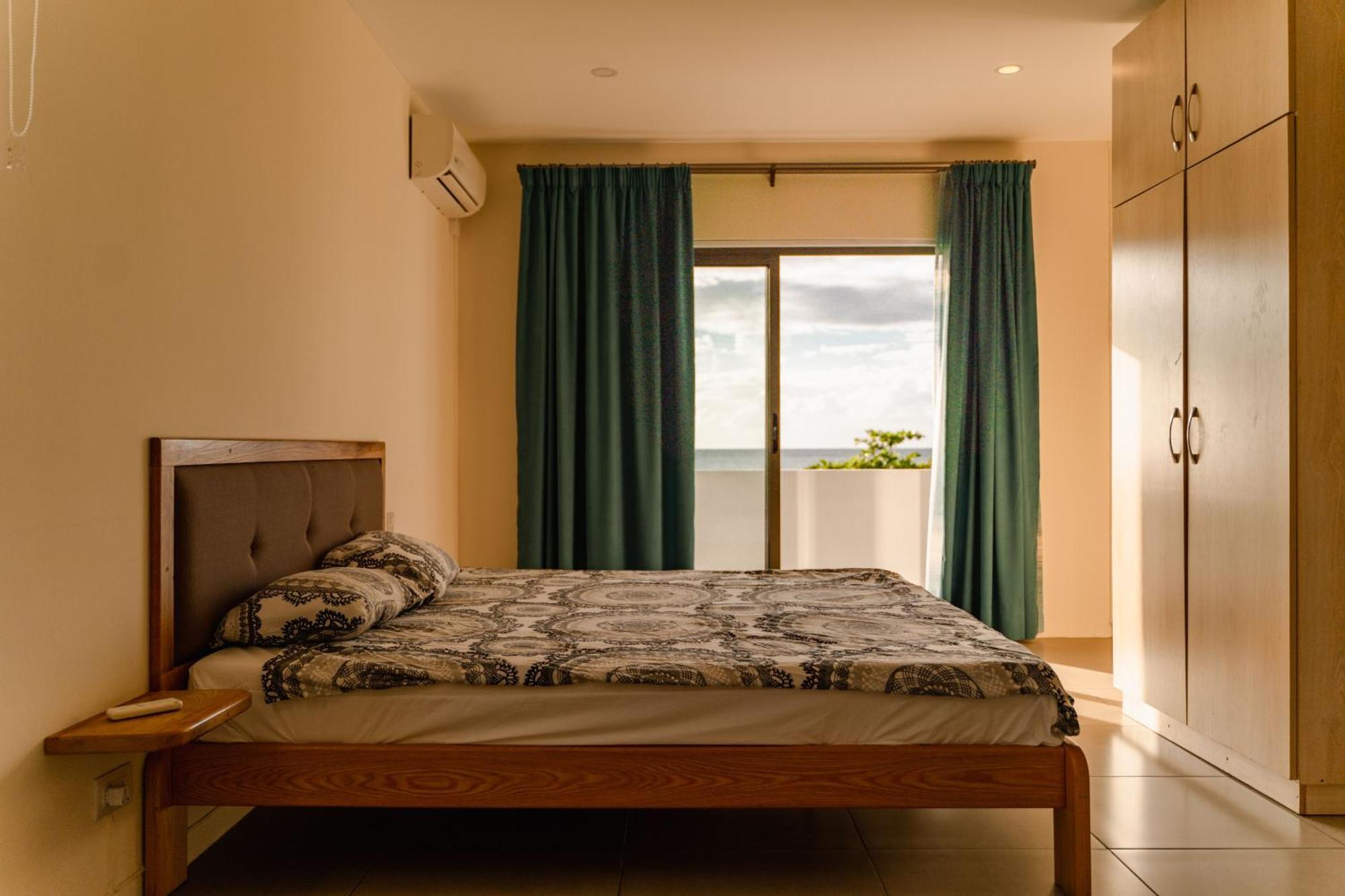 Stella Marris Beachfront Villa Pointe aux Sable Extérieur photo